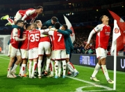 开云体育平台APP-阿森纳中场组织稳健，传球精准助攻数次得分的简单介绍