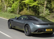 开云体育在线-阿斯顿马丁完胜迈凯伦，诺里斯扛起全队的简单介绍