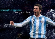 开云下载-南美铁壁VS星月铁骑，德甲争冠战背后的足球文化博弈