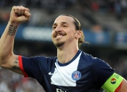 开云下载-双城记，英超争冠焦点战与火箭冲垮北京队的胜利哲学