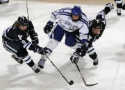 开云平台-拉文末节狂飙17分化身关键先生，灰熊窒息防守提前终结尼克斯悬念