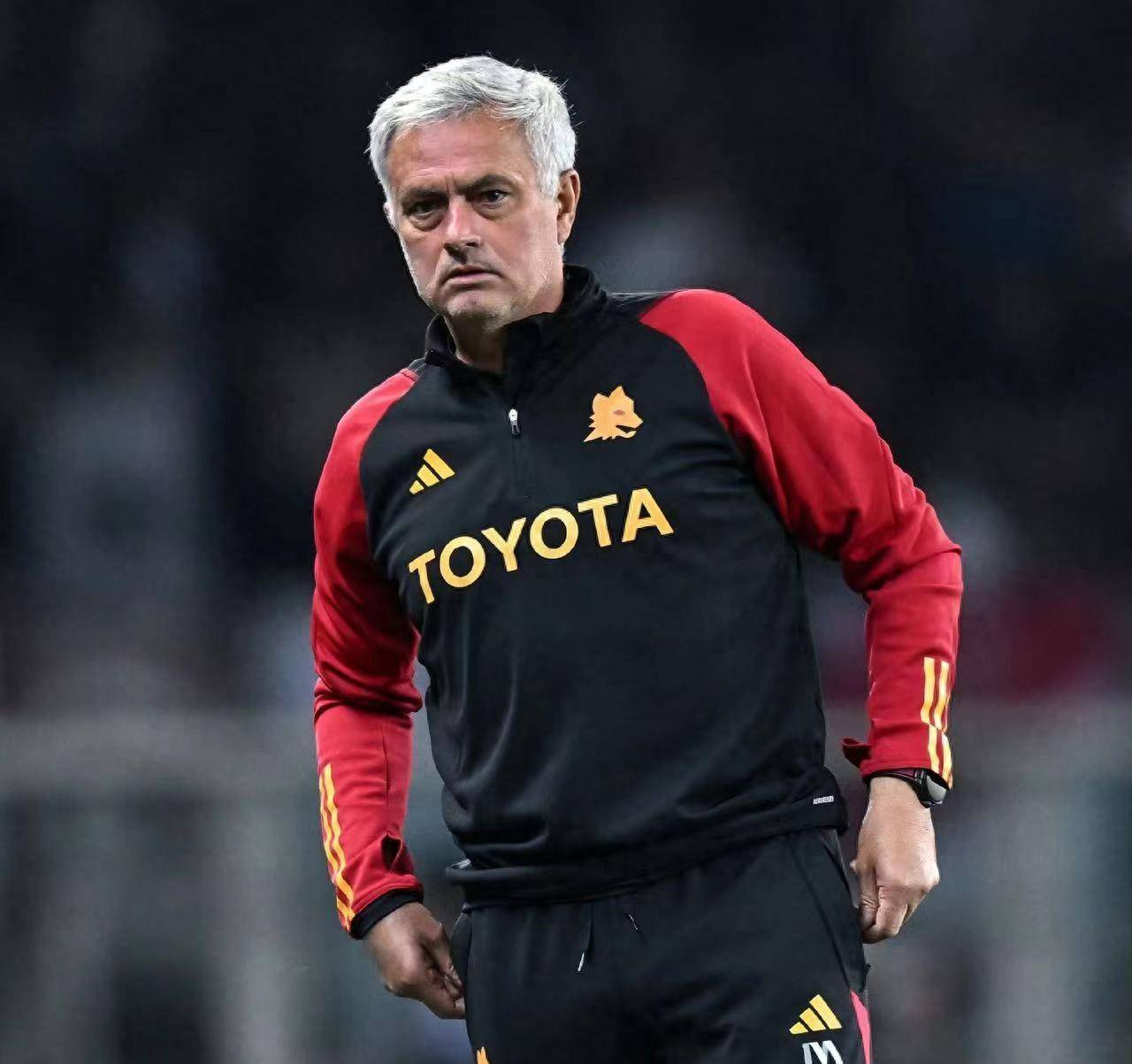 包含罗马遭遇惨败，连续三场失利露出短板的词条