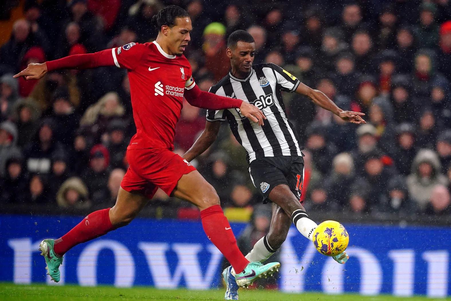 纽卡斯尔大胜利物浦，战斗场面激动人心的简单介绍