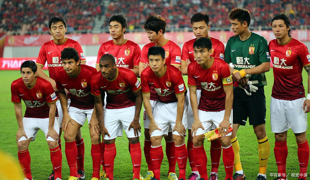 关于重庆队近期表现出色,球队风头直逼恒大的信息 关于重庆队近期表现出色,球队风头直逼恒大的信息