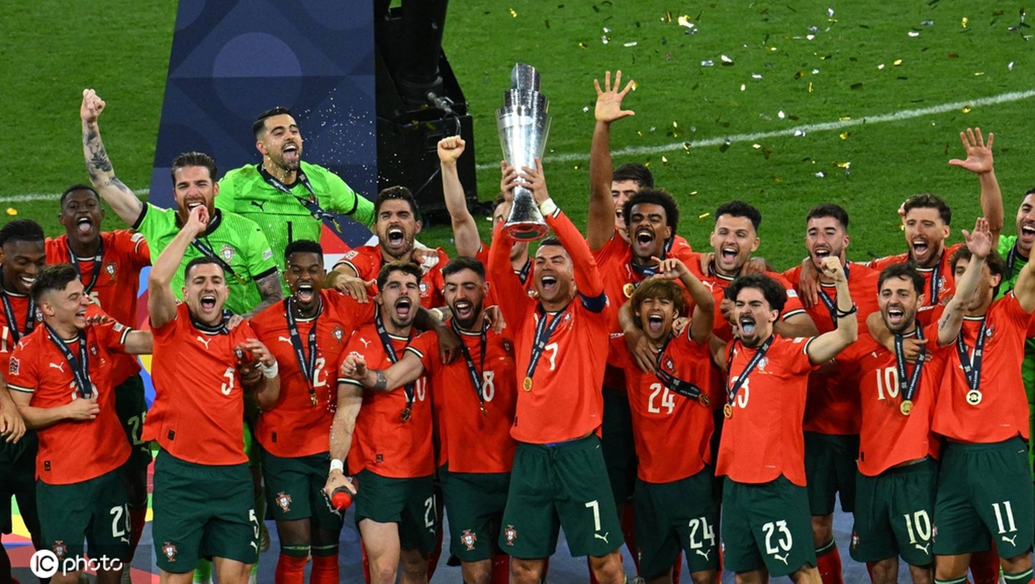 葡萄牙淘汰土耳其,成功闯入四强 葡萄牙淘汰土耳其,成功闯入四强