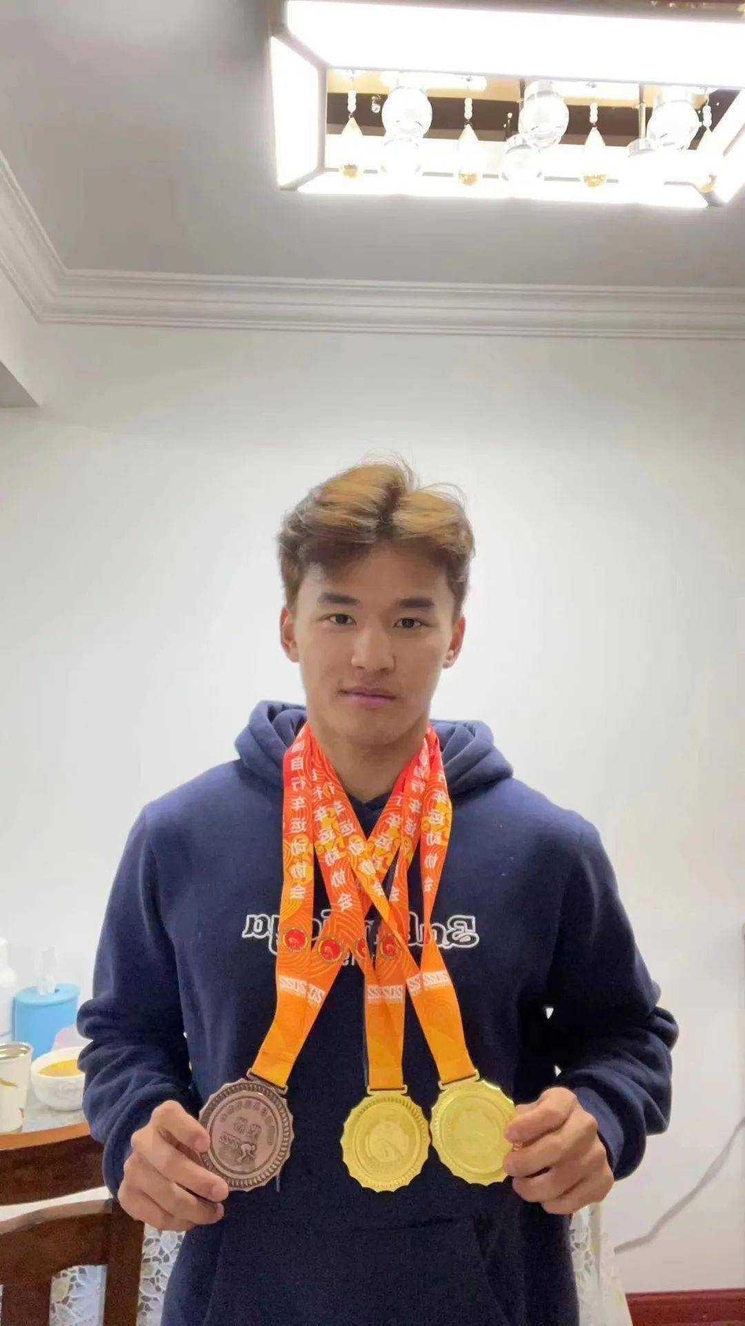 卢森堡选手勇夺金牌风采迷人