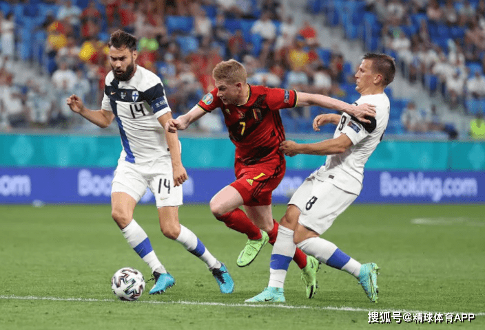 丹麦男足顽强作战，成功晋级最终阶段的简单介绍