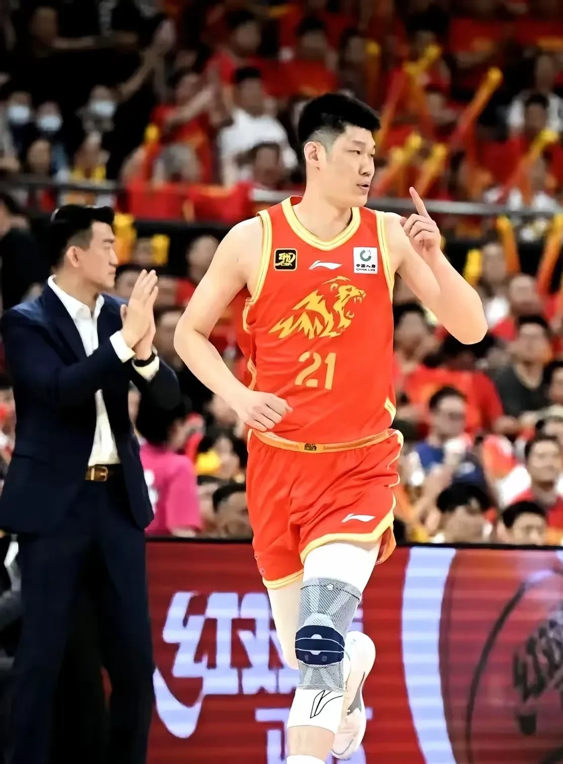 浙江队横扫山西队,胡金秋刷新纪录的简单介绍 浙江队横扫山西队,胡金秋刷新纪录的简单介绍