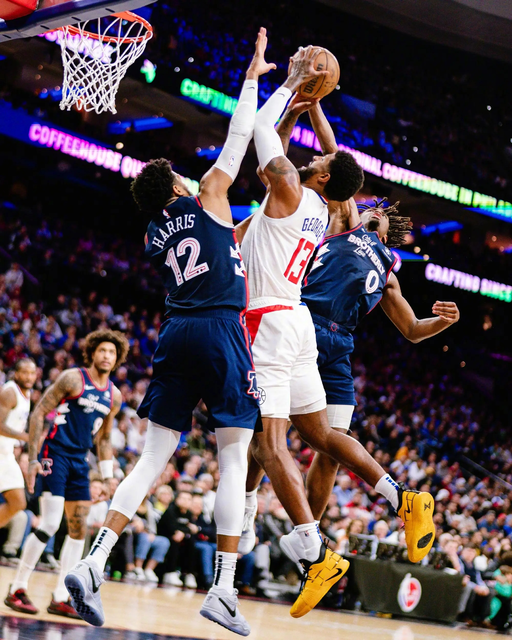 快船逆转辽宁队，乔治高光表现的简单介绍