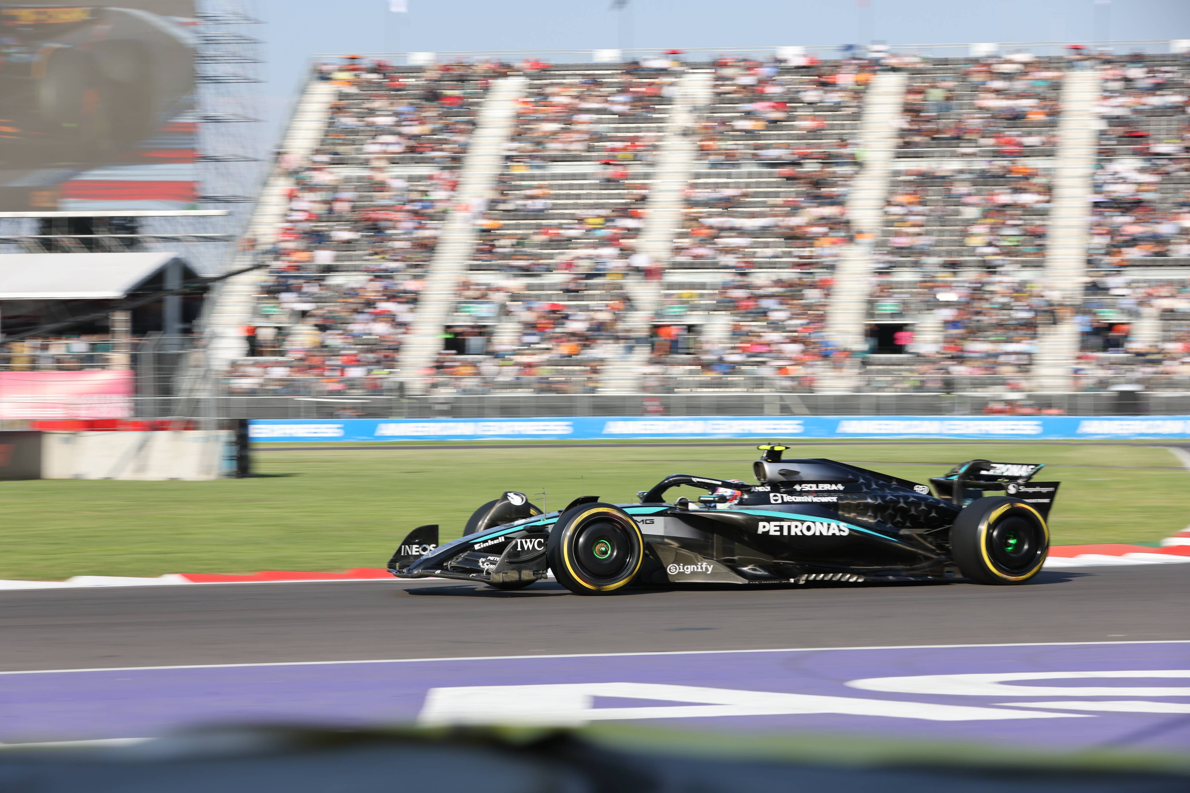 阿斯顿马丁横扫红牛二队，拉塞尔惊艳四座的简单介绍