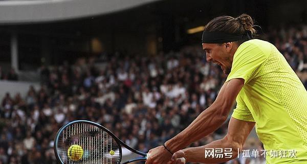 年终总决赛完胜戴维斯杯，兹维列夫状态火热