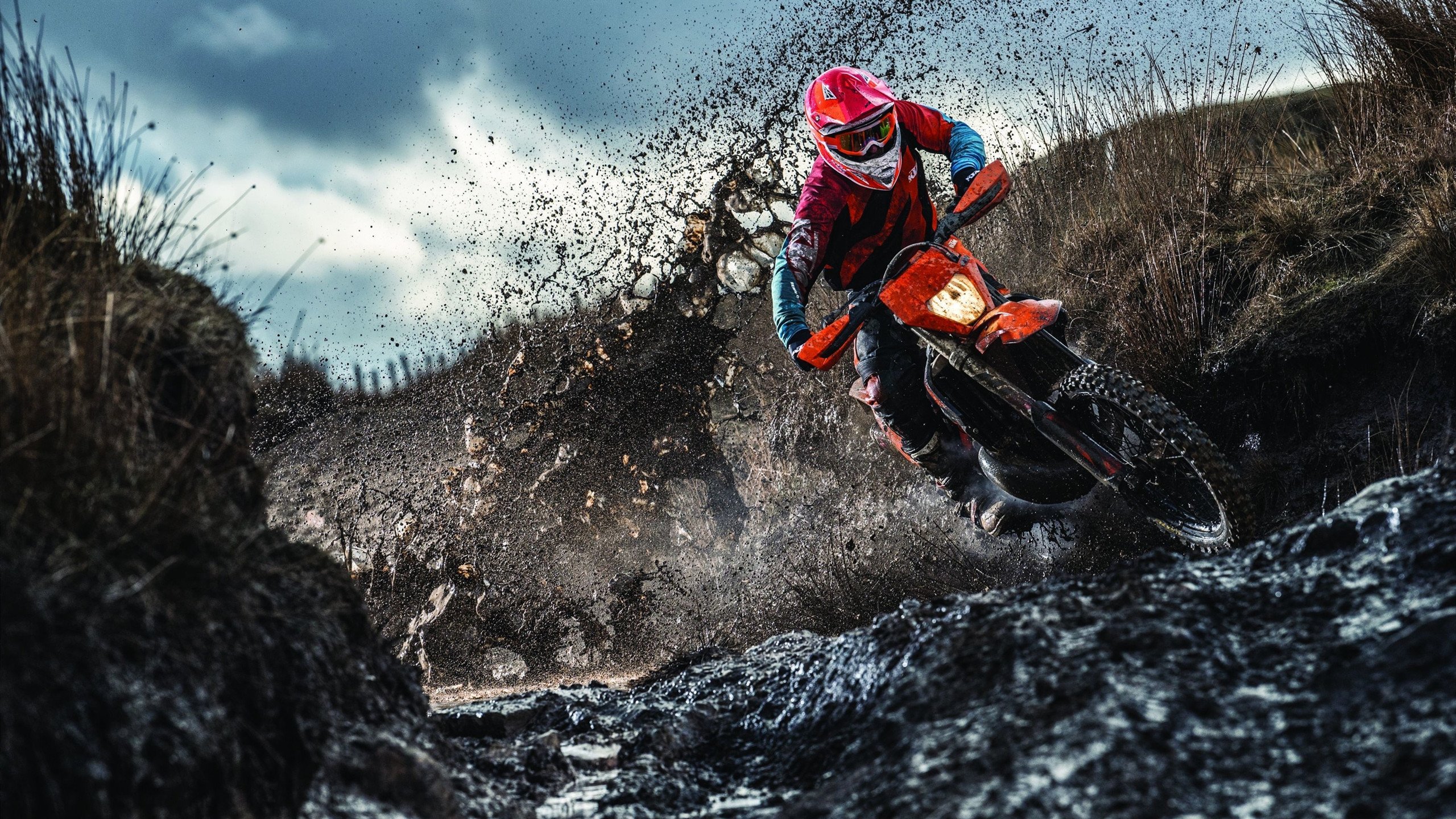 冰与火的终局，布雷默一锤定音，冰岛强行终结喀麦隆世界排名争夺战