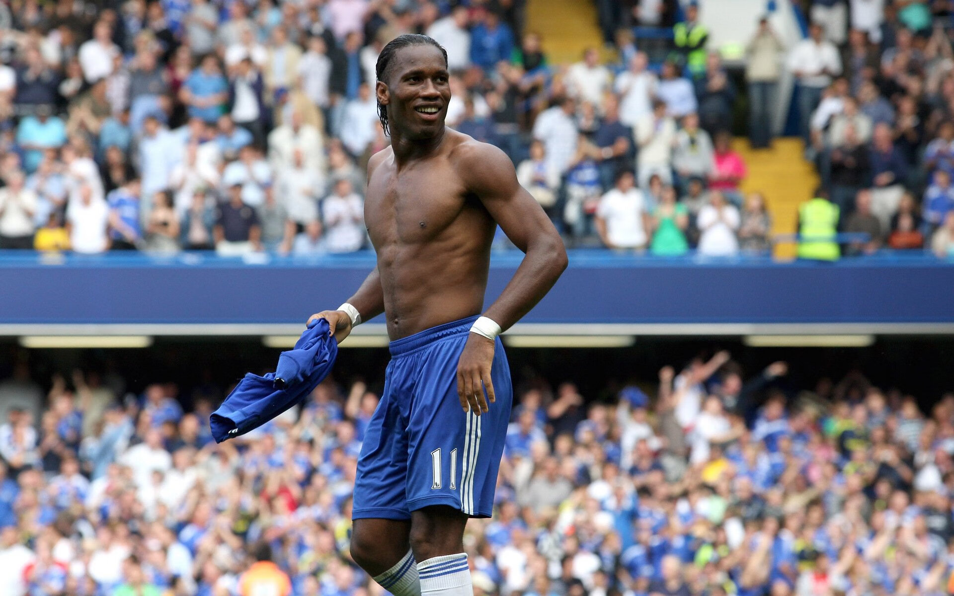 摩洛哥掀翻巴黎，萨拉赫惊艳四座的足球之夜