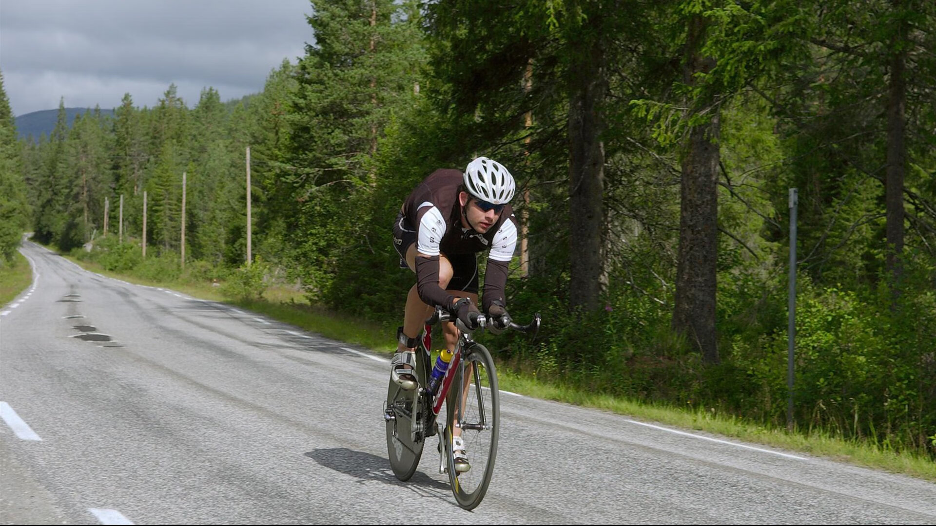 铁血与优雅的碰撞，托尼一锤定音，法国险胜波兰晋级四强