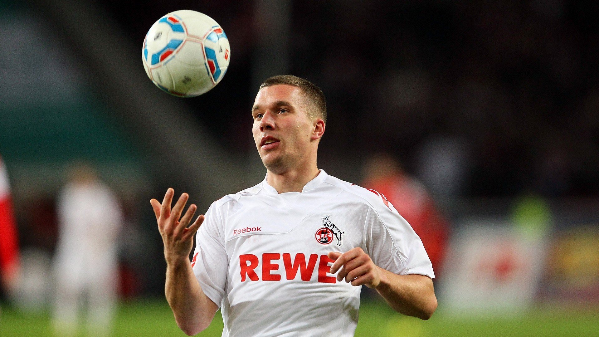 羽坛奇迹夜，黄鸭组合点燃赛场，中国队力克丹麦队