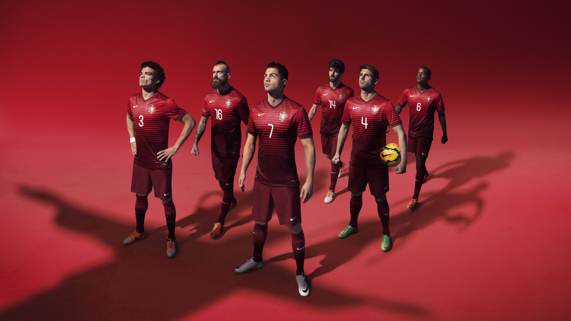 利物浦鏖战冰岛，拉什福德存在感拉满